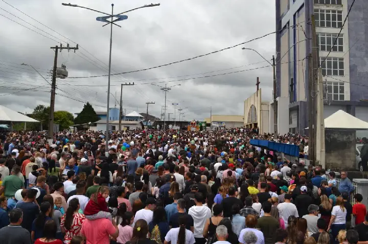 49ª Romaria de Nossa Senhora Aparecida reúne cerca de 100 mil pessoas em Campos Novos