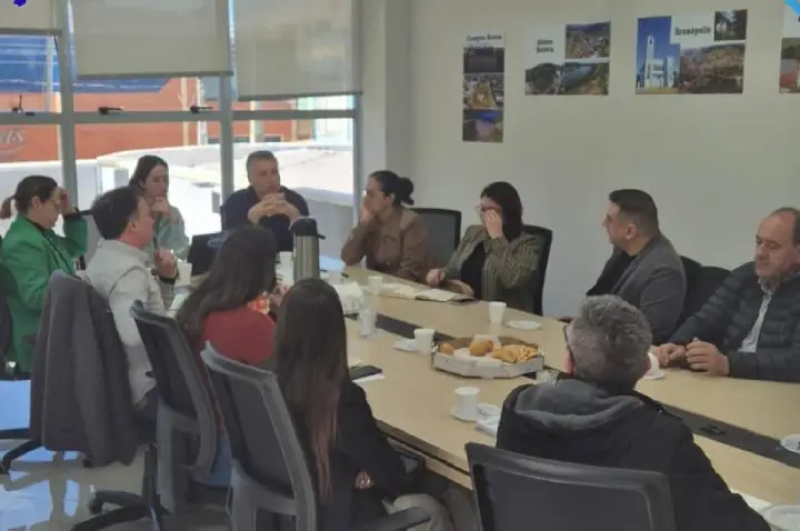 AMPLASC promove reunião técnica do Programa Avança SC