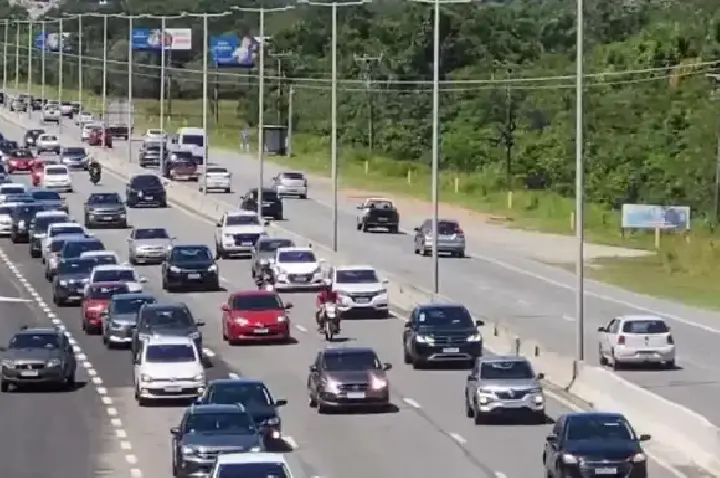 Ano Novo: BRs catarinenses devem registrar aumento de 75% no fluxo de veículos até o Réveillon