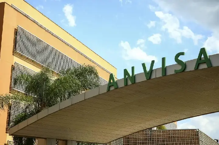 Anvisa aprova novo medicamento para câncer de pulmão