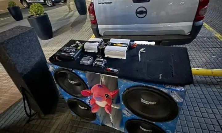 Aparelho de som é apreendido pela pm em ocorrência de perturbação do sossego