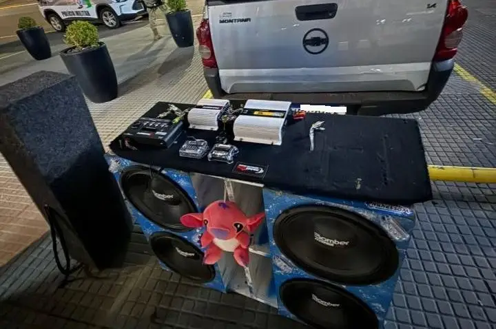 Aparelho de som é apreendido pela pm em ocorrência de perturbação do sossego