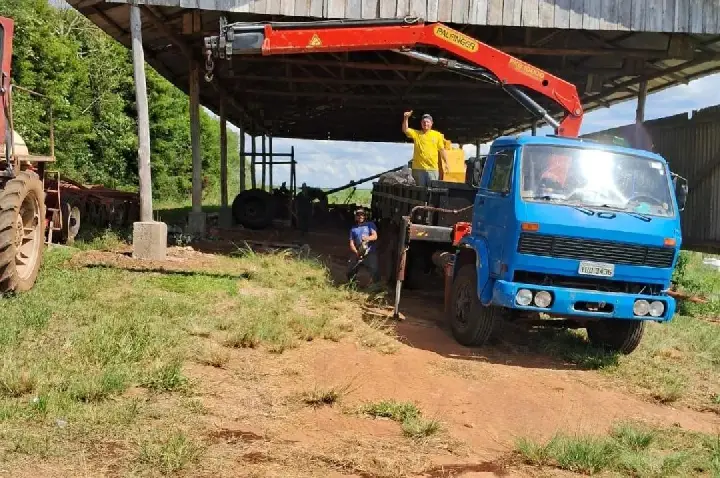 Caminhão furtado no Rio Grande do Sul é recuperado em Campos Novos.