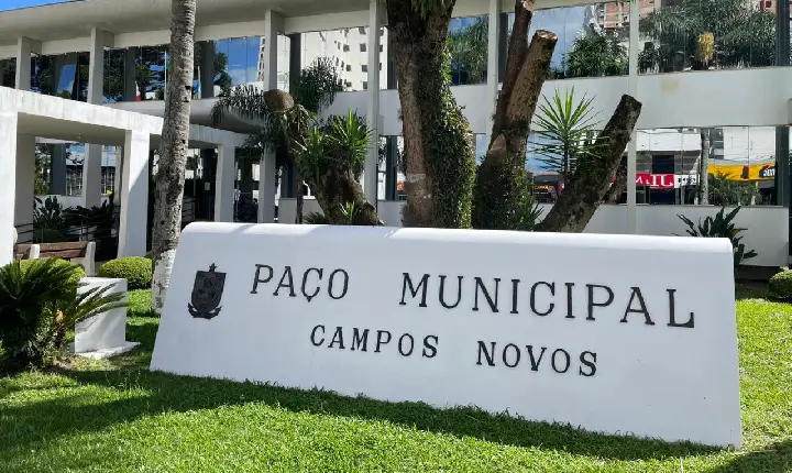 Campos Novos realizou posse de cerca de 90 novos servidores públicos