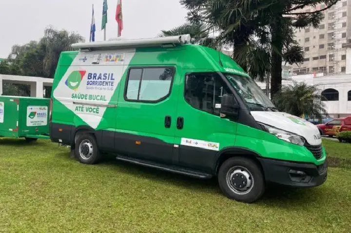 Campos Novos recebe Unidade Odontológica Móvel do Programa Brasil Sorridente.