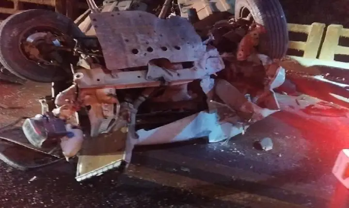 Capotamento deixa homem ferido na BR-282, em Campos Novos