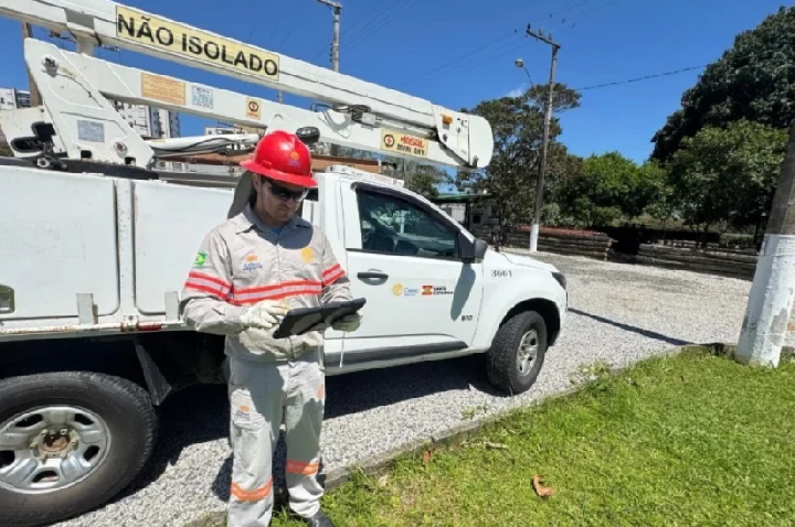 Celesc vai usar internet via satélite em toda a frota de atendimento emergencial