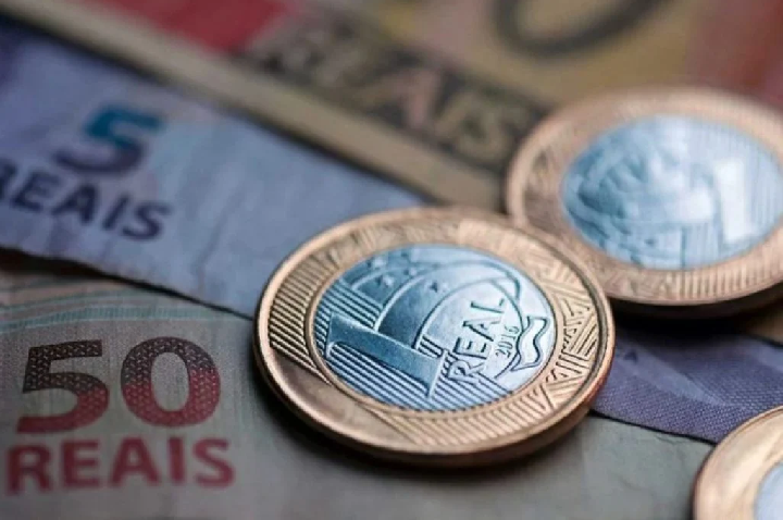 Congresso derruba aumento do IOF e frustra plano fiscal do governo.