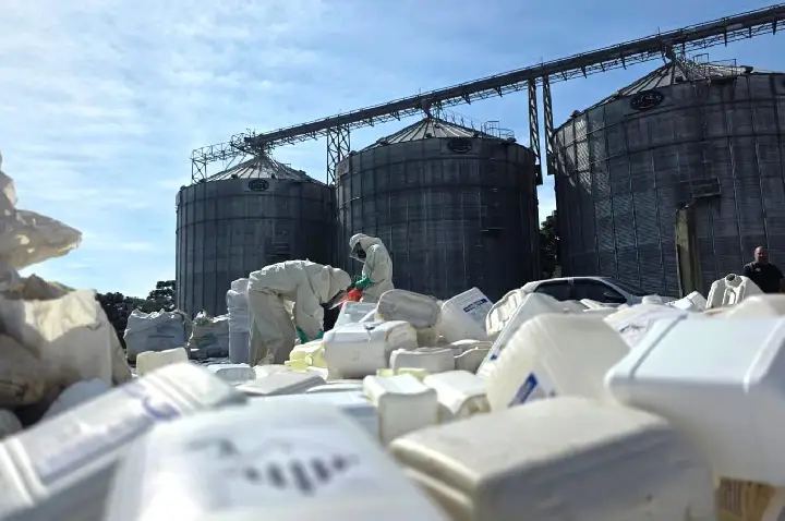 Coocam encerra Programa Campo Limpo 2025 e reforça compromisso ambiental.