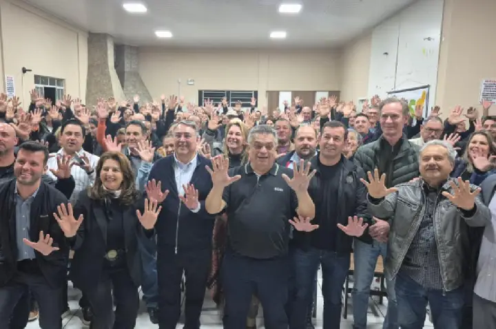 Em reunião com lideranças, João Rodrigues reafirma: “Sou candidato a governador”