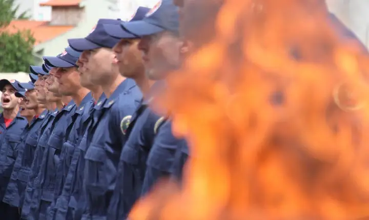 Estão abertas as inscrições para o Serviço Militar Estadual Temporário no Corpo de Bombeiros Militar de SC