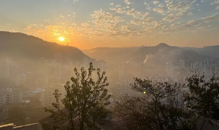 Frio permanece na região, mas sem intensidade, indica previsão do tempo.