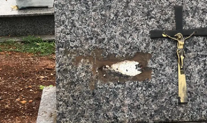 Furtos no Cemitério Dom Daniel Hostin geram revolta em Campos Novos.