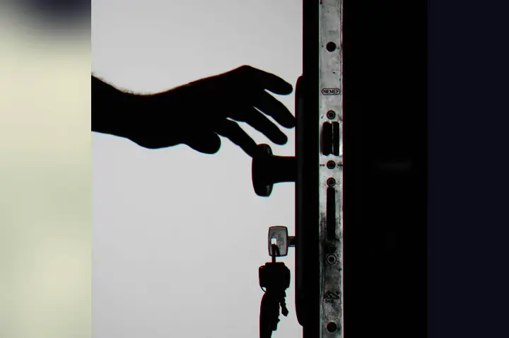 Homem aproveita distração de comerciante e furta dinheiro em Abdon Batista