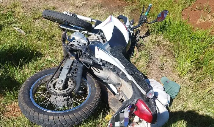 Homem de 70 anos morre em acidente de motocicleta na BR-470