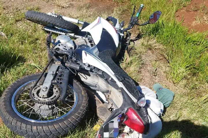 Homem de 70 anos morre em acidente de motocicleta na BR-470
