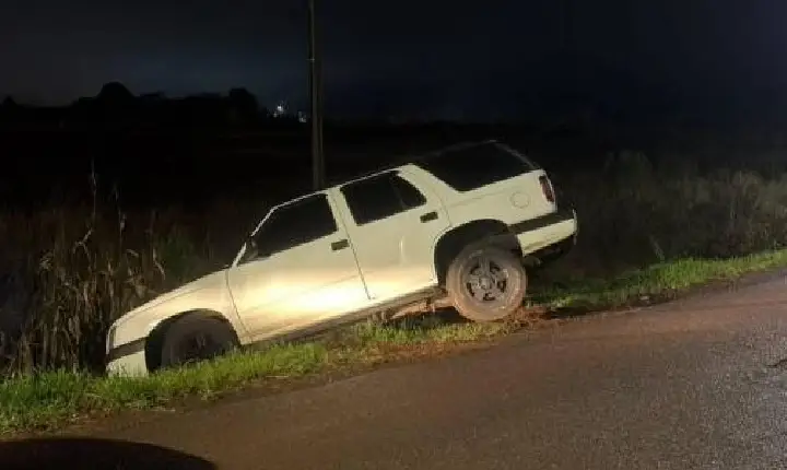 Homem é preso por embriaguez ao volante, violência doméstica e dano em Campos Novos