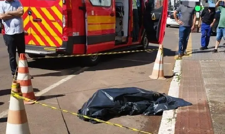 Homem morre após cair de prédio no Centro de Campos Novos.