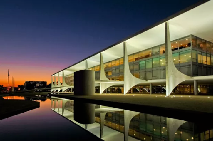 Homem que tentou invadir o Palácio do Planalto é morador de Curitibanos, Meio-Oeste de SC.