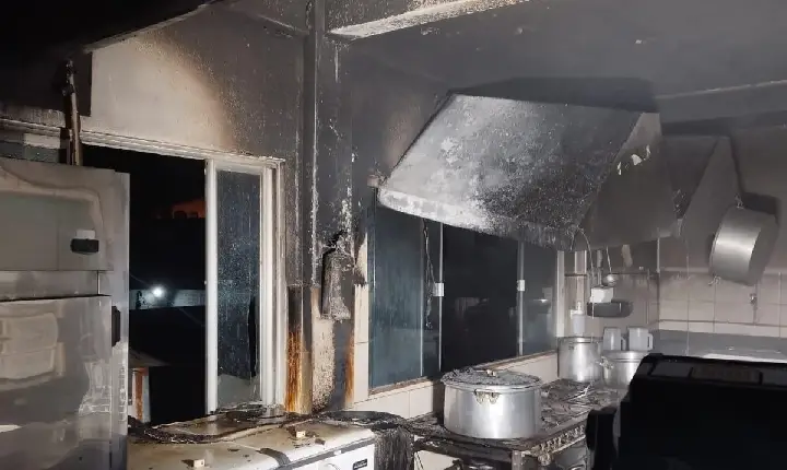 Incêndio atinge restaurante no Centro de Campos Novos