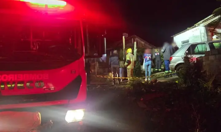 Incêndio em residência deixa duas pessoas mortas em Monte Carlo