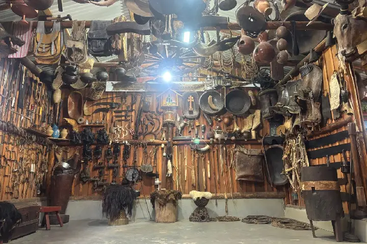 Interesse pela história regional marca visita ao Galpão “Caipora Viu” de Campos Novos