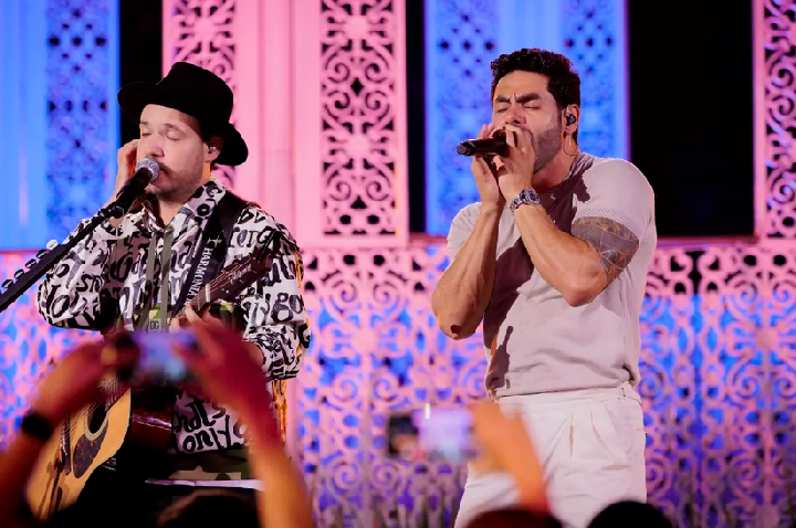 Israel & Rodolffo anunciam gravação do novo DVD