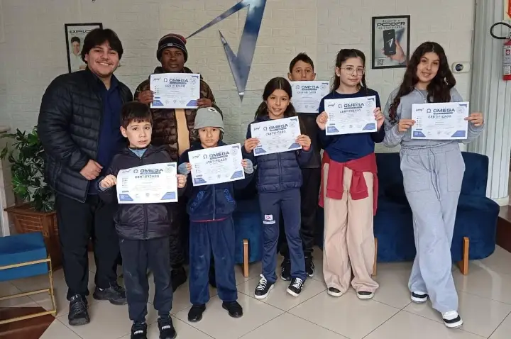 JUMP CURSOS promove 