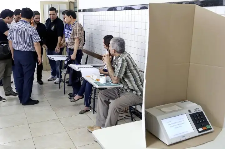 Justiça Eleitoral começa a convocar mesários para eleições de outubro
