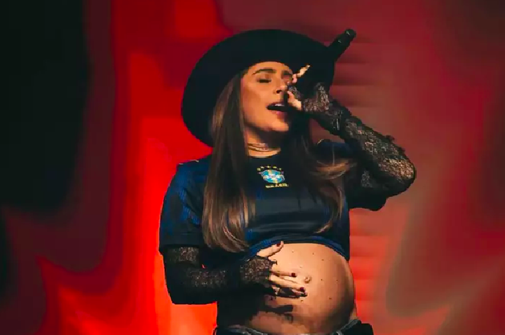 Lauana Prado reaparece após cancelar show, tranquiliza fãs e compartilha momento especial