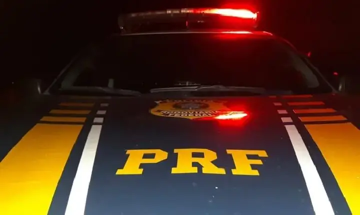 Motorista é preso pela PRF com pistola na cintura e maconha na BR-282 em Campos Novos