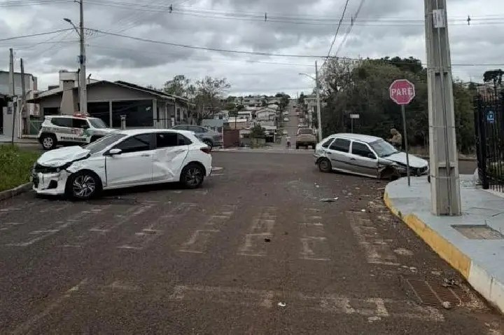 Motorista foge sem prestar socorro após colisão com vítima ferida em Campos Novos