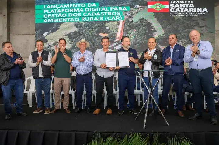 Na abertura da Copercampos, governador lança plataforma digital que vai reduzir em 90% o tempo de análise do CAR