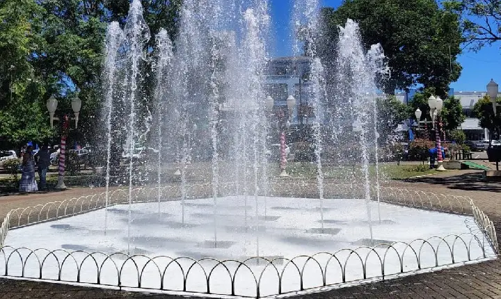 Parceria viabiliza reativação do chafariz da Praça Lauro Müller em Campos Novos