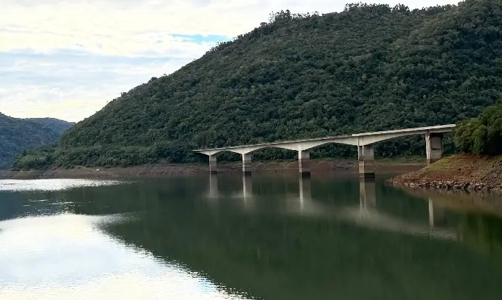 Ponte da Integração celebra 30 anos com solenidade e exposição fotográfica em Campos Novos