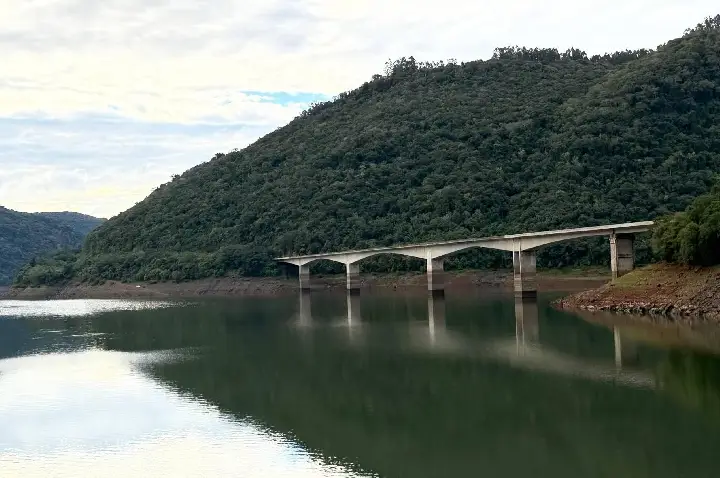 Ponte da Integração celebra 30 anos com solenidade e exposição fotográfica em Campos Novos