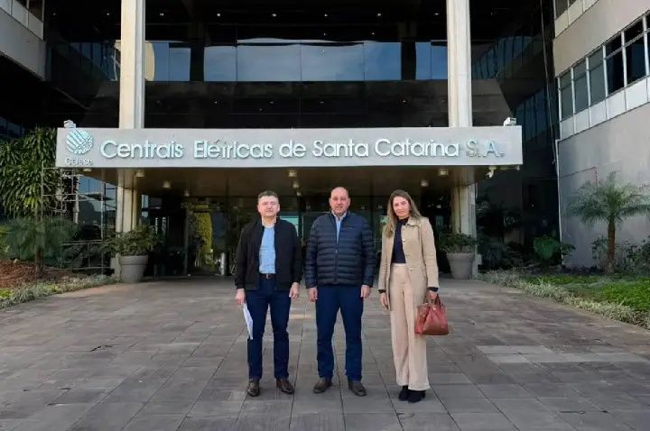 Prefeito Dirceu Kaiper cumpre agenda na Celesc em busca de melhorias para Campos Novos