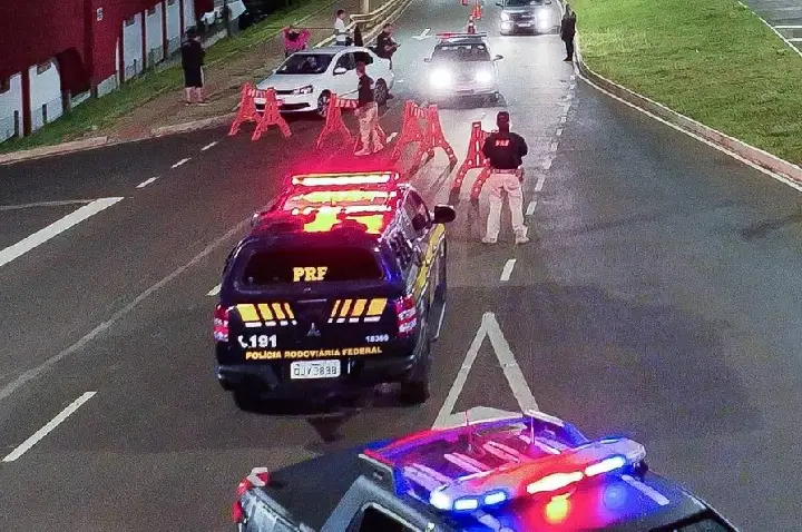 PRF inicia Operação Nossa Senhora Aparecida 2026