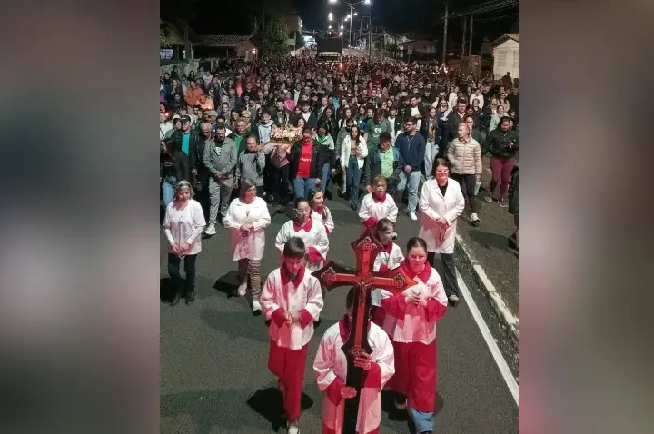Primeiro dia da Novena reúne grande número de fiéis em preparação para a 49ª Romaria de Nossa Senhora Aparecida