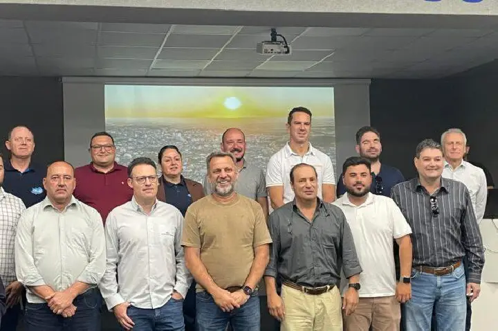 Reunião discute implantação de aeroporto em Campos Novos