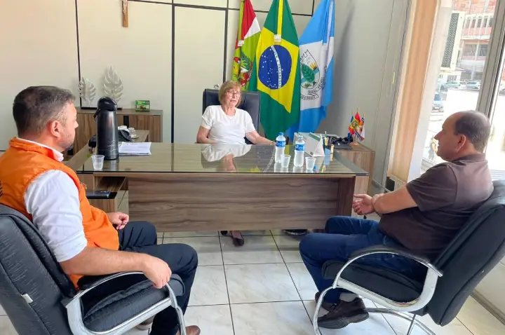 Reunião entre Campos Novos e Erval Velho trata de melhorias na ponte do Canhadão