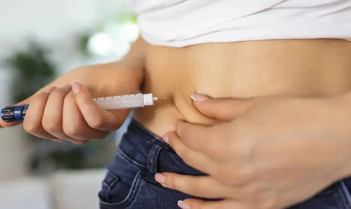 Saúde SC alerta sobre uso irregular de canetas emagrecedoras e riscos à saúde