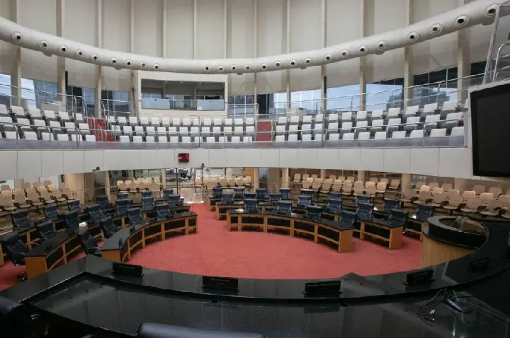 Veja os 40 deputados estaduais eleitos por Santa Catarina