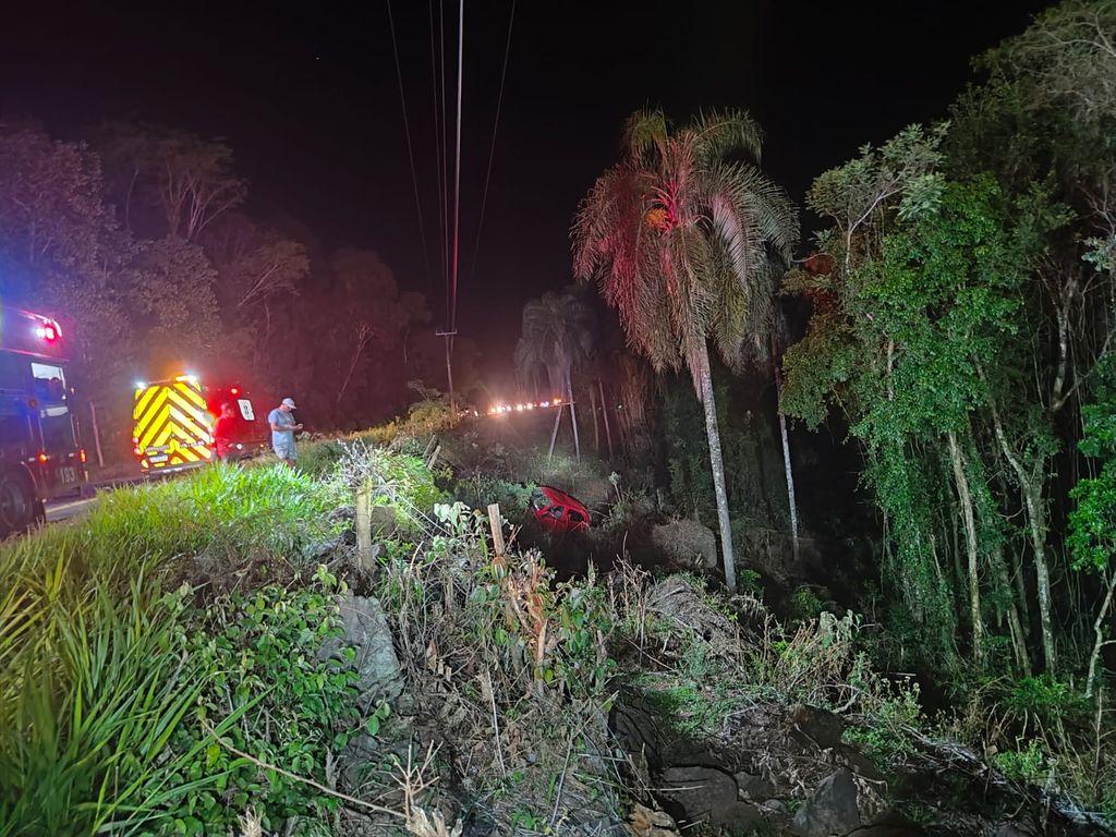 Bombeiros divulgam novos detalhes sobre acidente com van da banda Nave Som