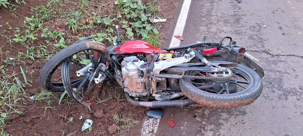 Adolescente de 15 anos morre em acidente entre moto e carro no Oeste
