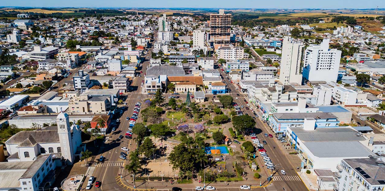 Comércio de Campos Novos terá atendimento especial nos 