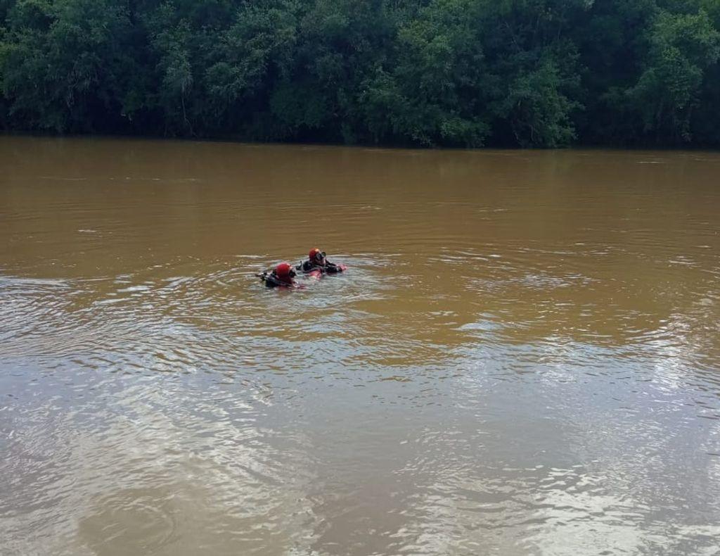 Homem morre afogado após entrar em rio para nadar em Rio das Antas