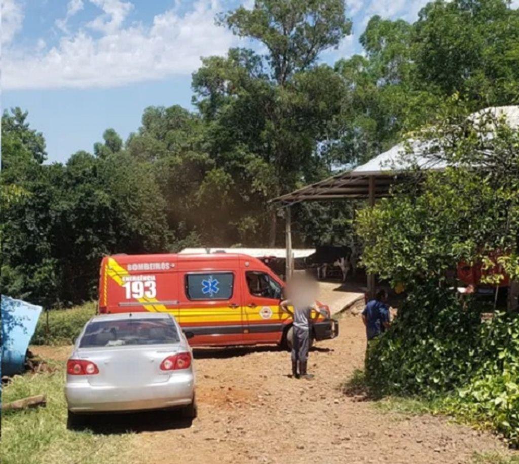 Criança de dois anos morre atropelada por trator no Oeste de SC