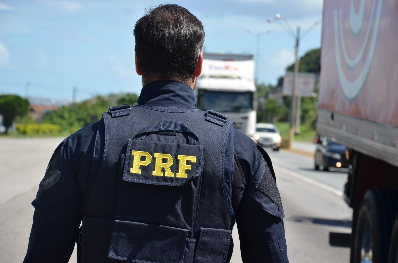 PRF inicia operação semana santa 2025.