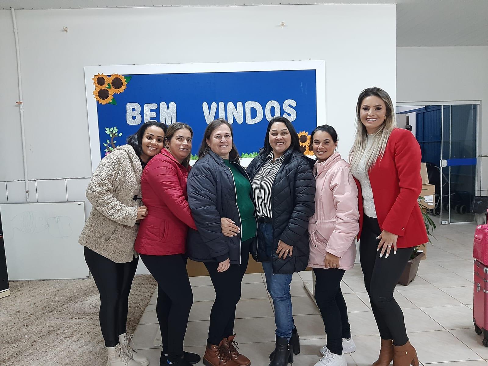 “Mulher, Mãe Atípica”: Encontro no CEIM Sonho Infantil emociona e promove autocuidado.